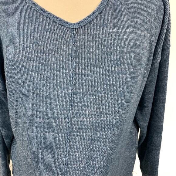 Sam & Lavi Knit v-Neck Long Sleeve Hi-Lo Crop Top Small - Picture 6 of 10